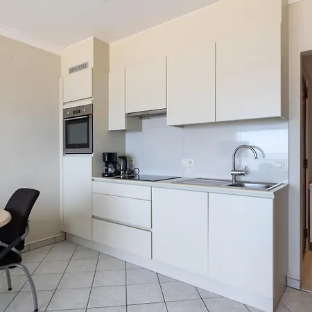 Modern With Sleeping Area On The 4th Floor With Fantastic Sea View T29 Ostende